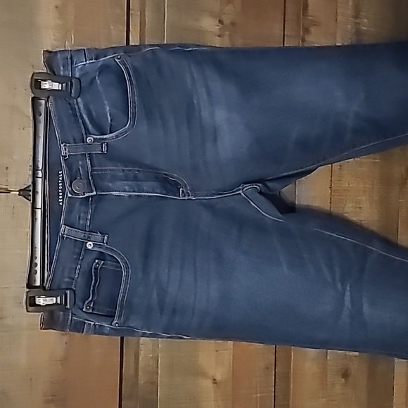 High Rise Jegging - Picture 2 of 7